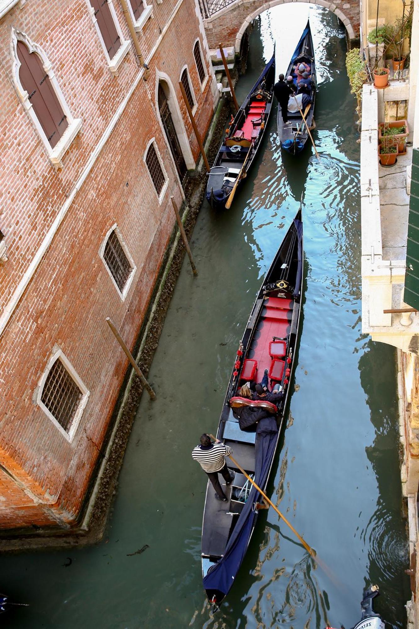 Flat With Canal View Near San Marco Velence Kültér fotó